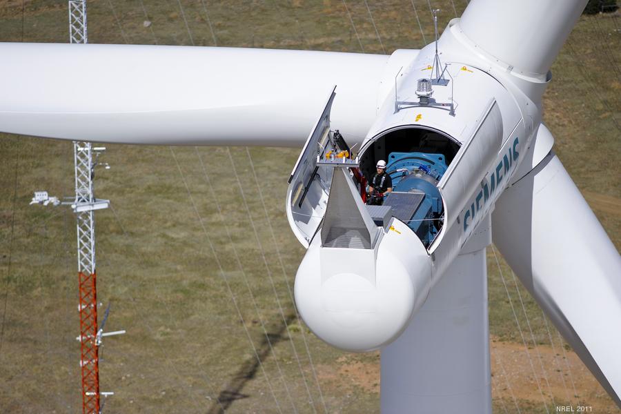 nrel-wind-turbine900xx3993-2662-4-0