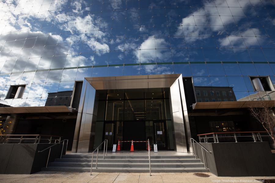 emdc-11-2020-4900xx6720-4480-0-0