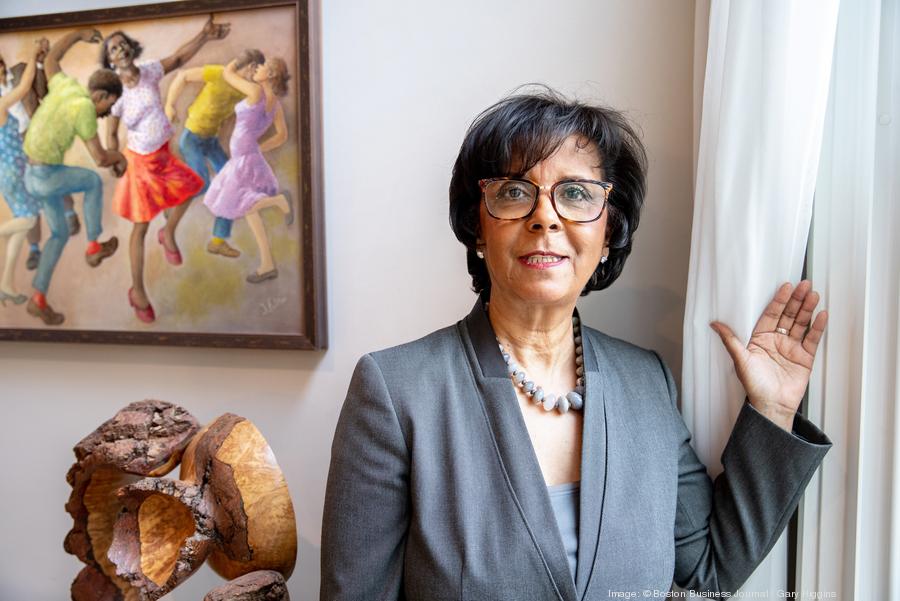 dani-monroe-03900xx6707-4480-0-0