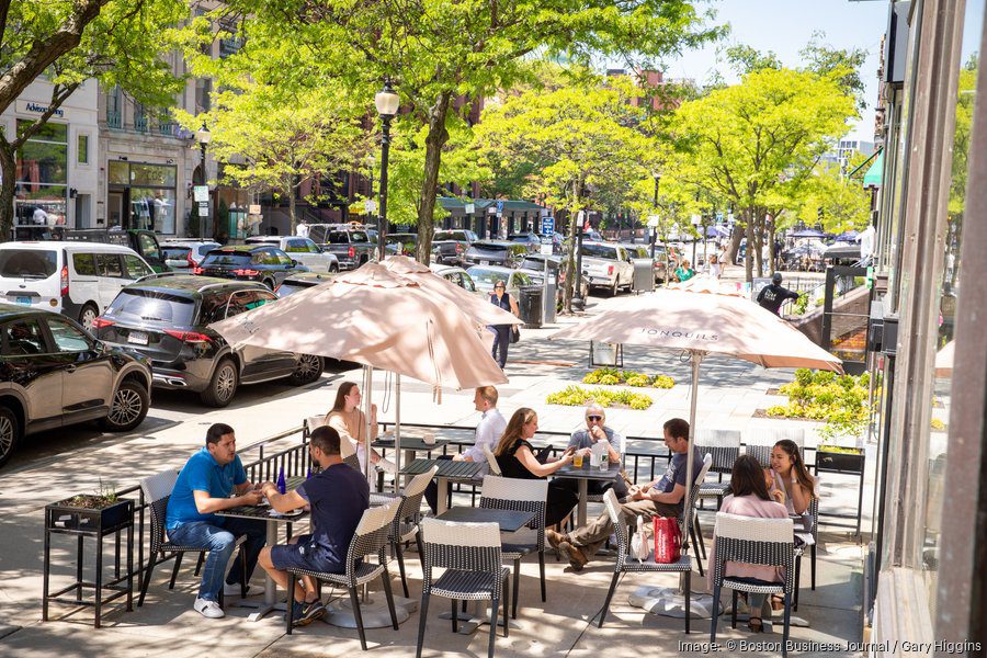 Five years later, a very different Boston-area restaurant scene Five years later, a very different Boston-area restaurant scene