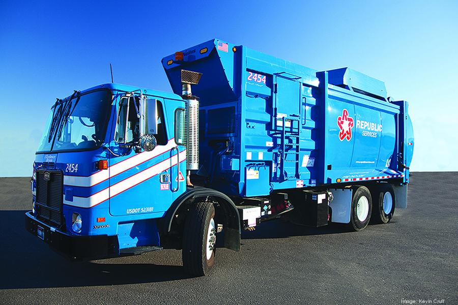 Trash, recycling workers go on strike in 20 Mass. towns Trash, recycling workers go on strike in 20 Mass. towns