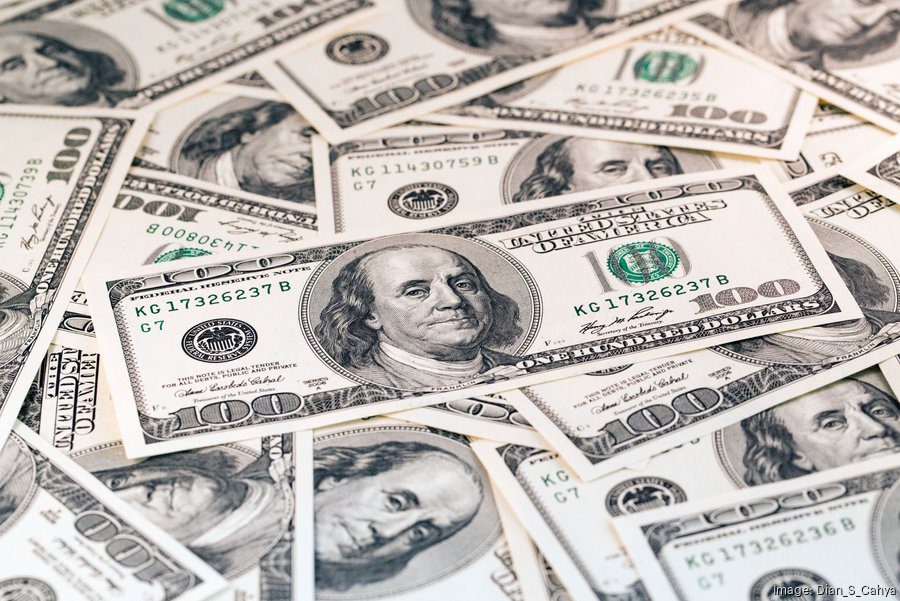 Here are the highest-paid executives at Mass. banks Here are the highest-paid executives at Mass. banks