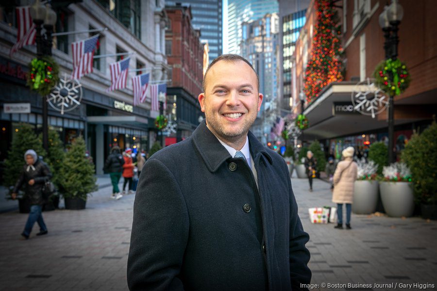 Boston's Downtown Crossing avoids 'doom loop,' alliance president says Boston's Downtown Crossing avoids 'doom loop,' alliance president says