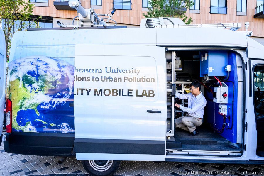 'Lab in a van' will measure how far Mass Pike pollution spreads into Allston-Brighton 'Lab in a van' will measure how far Mass Pike pollution spreads into Allston-Brighton
